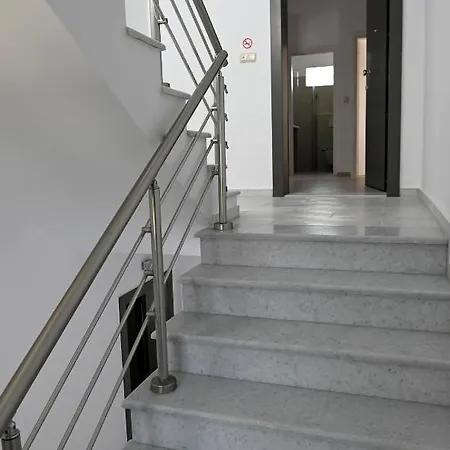 公寓 Nissea Naxos City